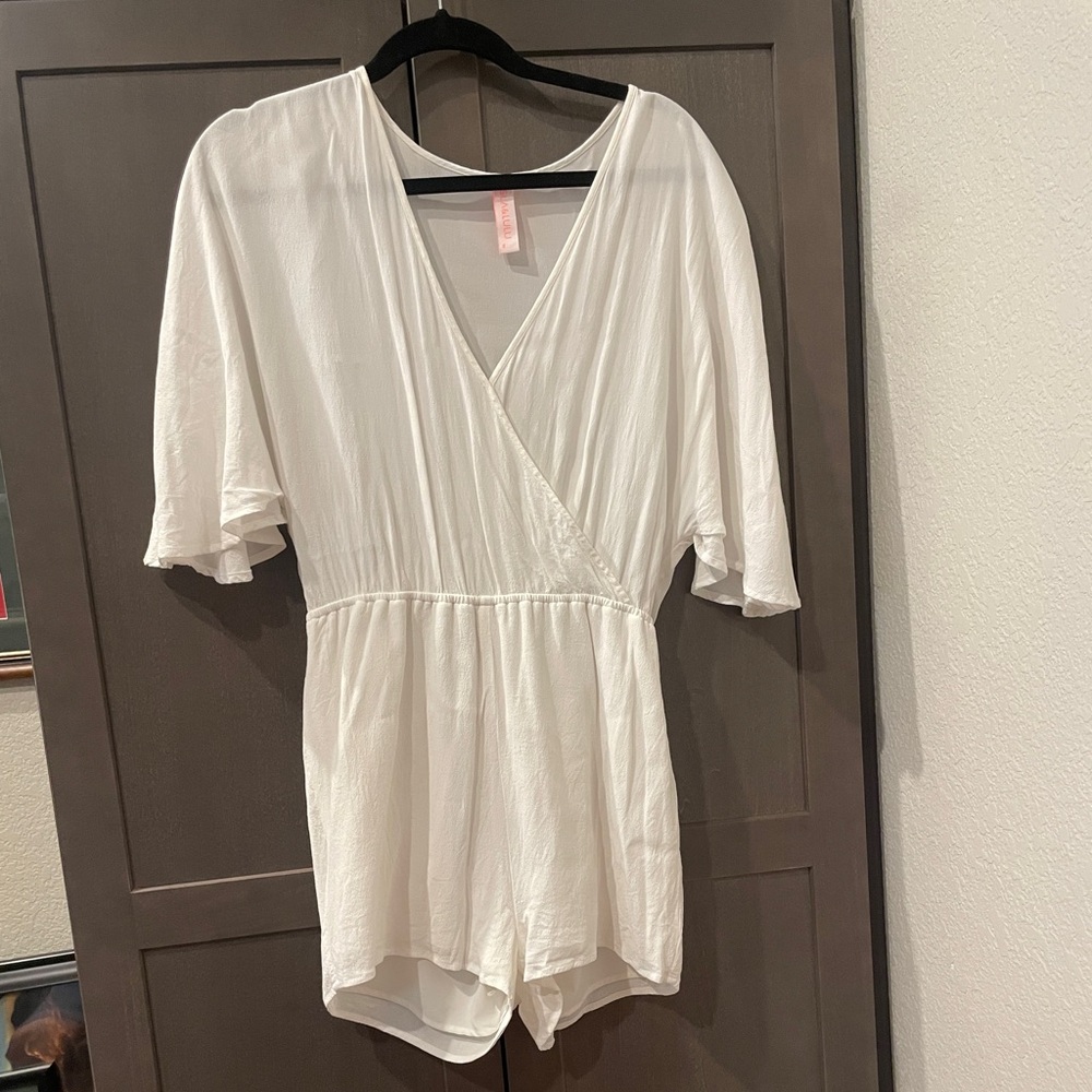 Isla and Lulu romper size M